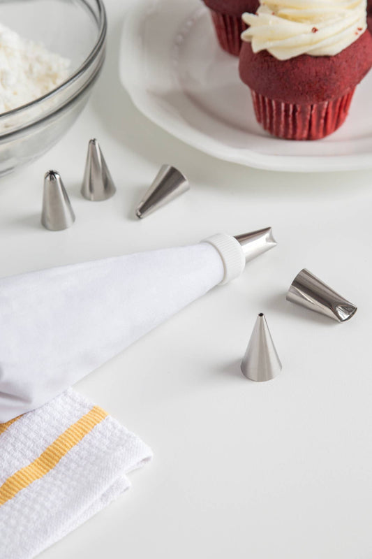 Fox Run Icing Decorating Set, 8-Piece, 1.75" x 2.5" x 7"