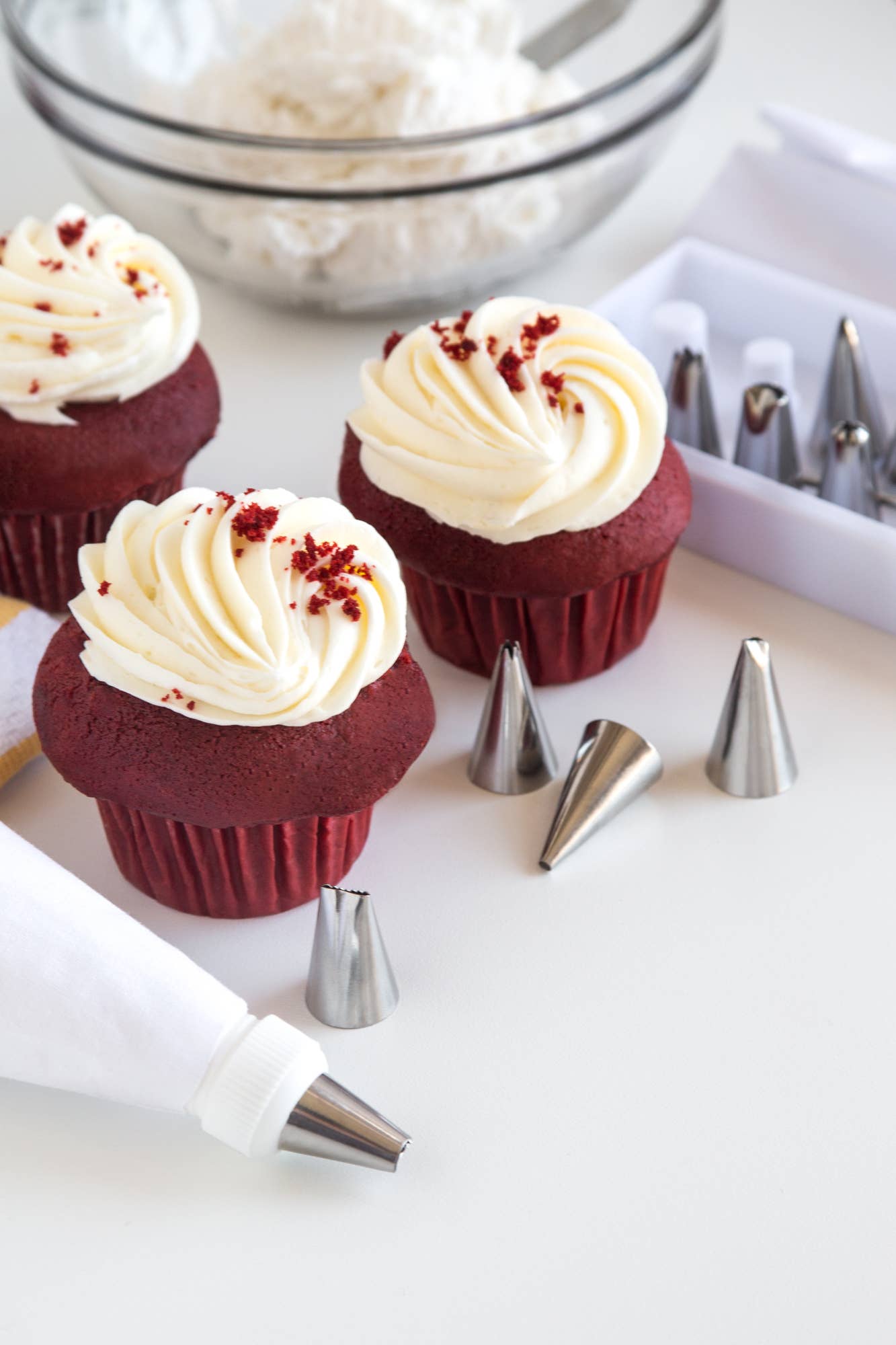 Fox Run Icing Set, 17-Piece, 8.25" x 3" x 1.75"