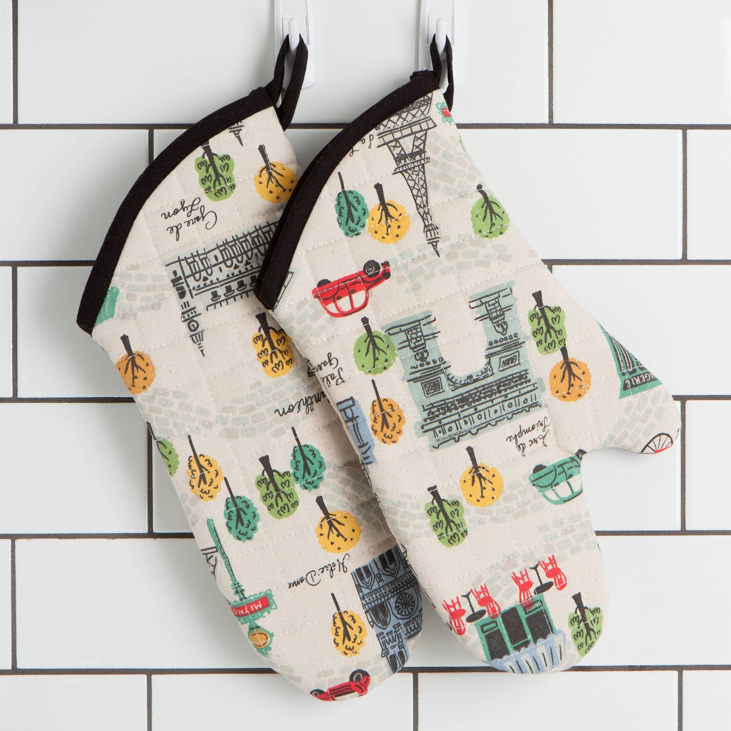 Meet Me In Paris Oven Mitt